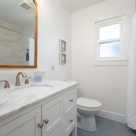 Be A Nomad 2 Bedroom Close To The Beach Jacksonville Beach Exterior photo