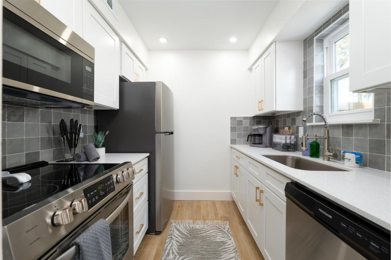 Be A Nomad 2 Bedroom Close To The Jacksonville Beach